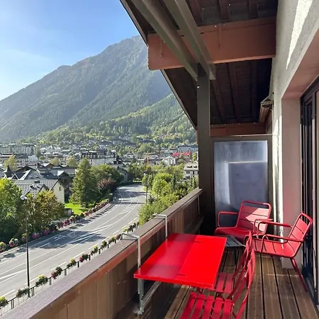 Апартаменты Mont-blanc View - Panoramic Balcony - Centre Шамони